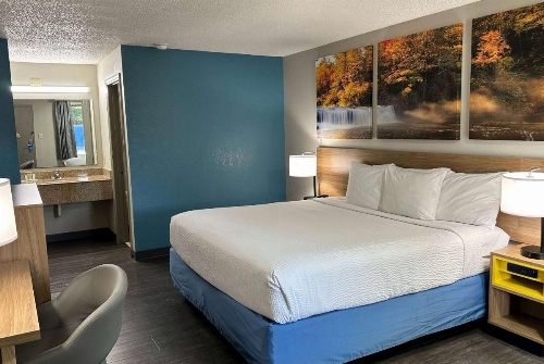 Days Inn by Wyndham Columbia NE Fort Jackson image 17