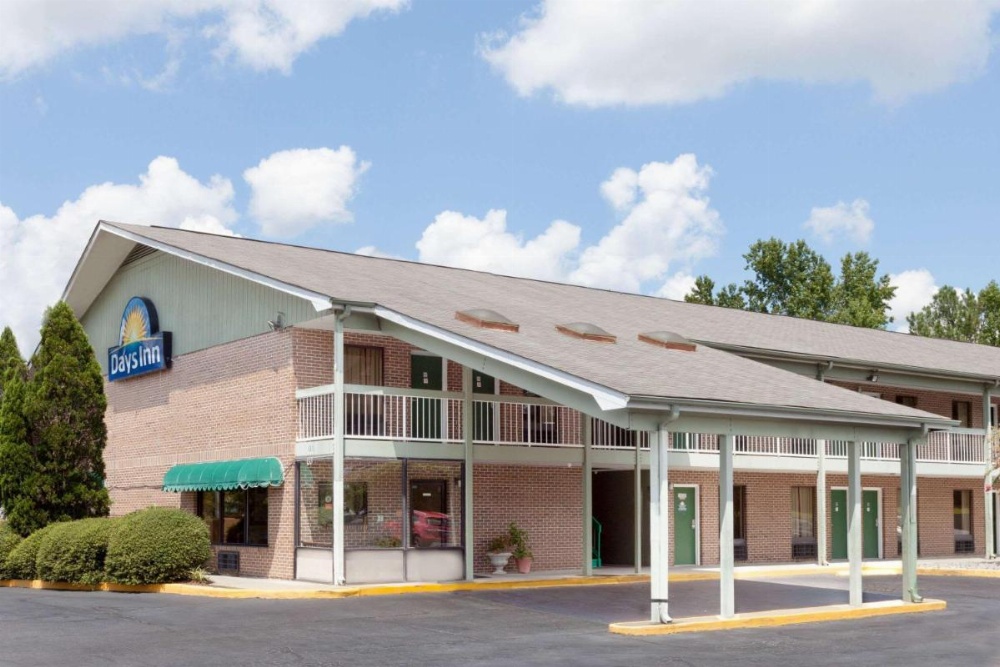 Days Inn by Wyndham Columbia NE Fort Jackson Image 24